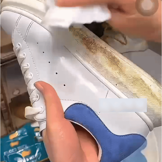 NESLEMY™🌸Antibacterial wipes keep your shoes fresh, clean, and free of odors.